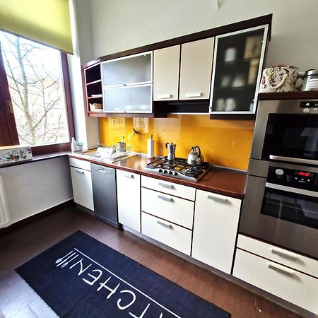 Deak Apartman 쇼프론 외부 사진