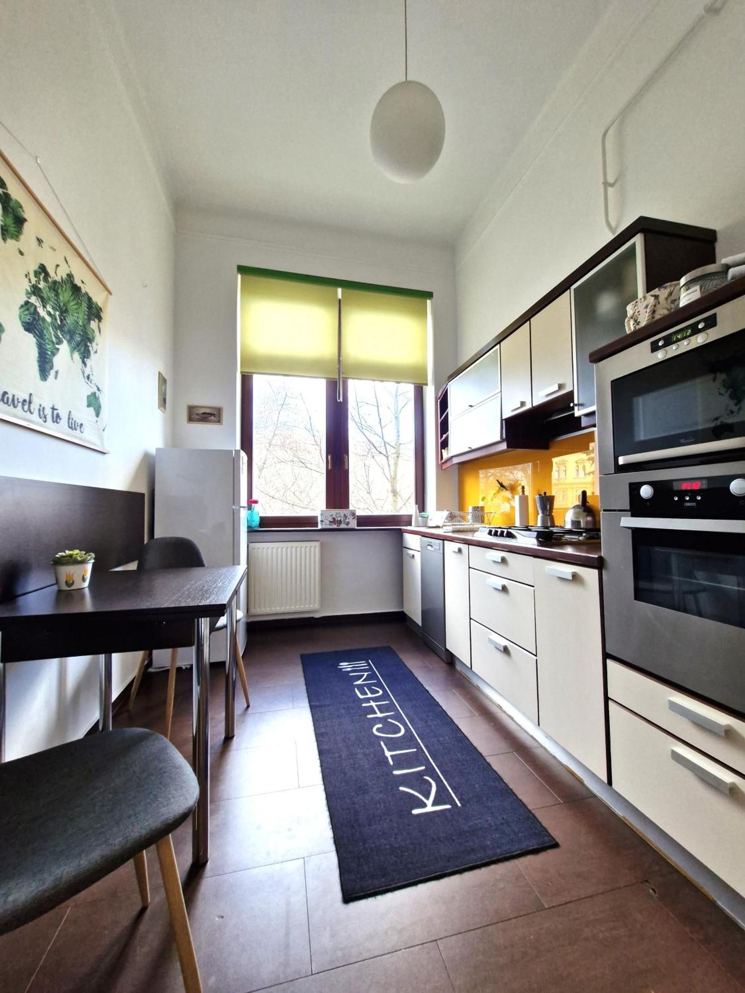 Deak Apartman 쇼프론 외부 사진