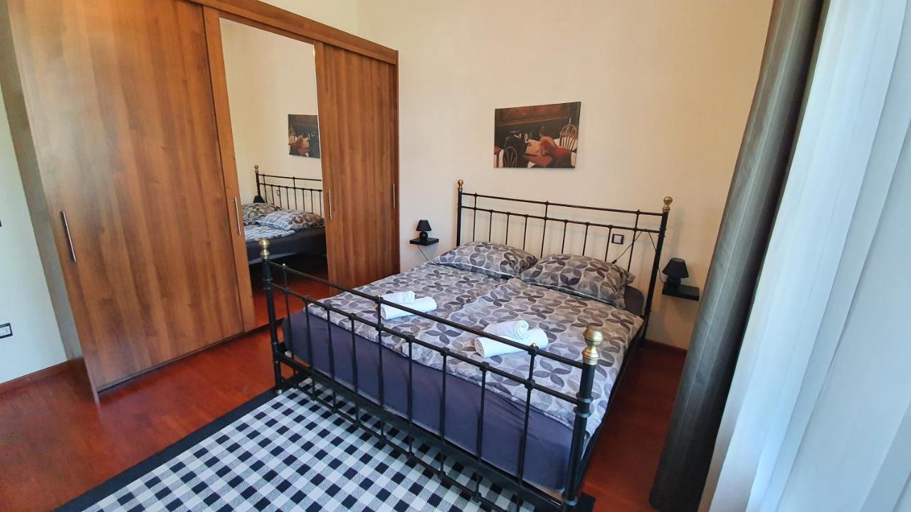Deak Apartman 쇼프론 외부 사진